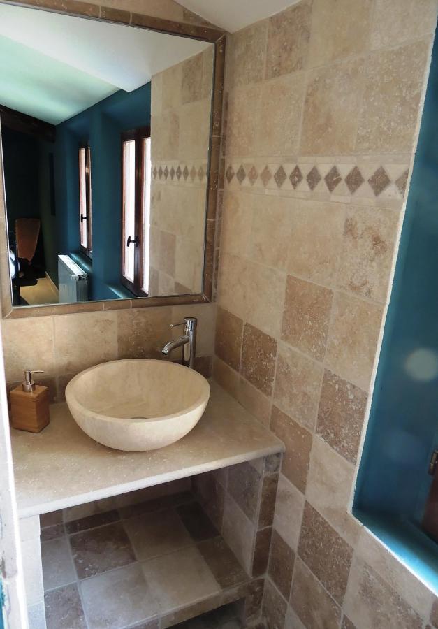 Domaine Houillon Hotel Faucon  Bagian luar foto